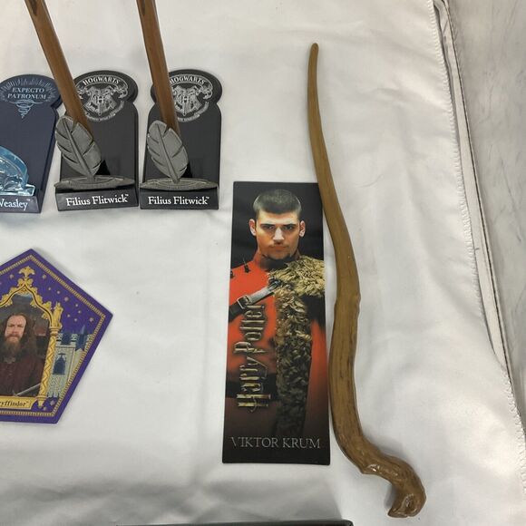 7 HARRY POTTER MYSTERY WANDS PATRONUS PROFESSOR SERIES WIZARDING WORLD - Picture 5 of 8